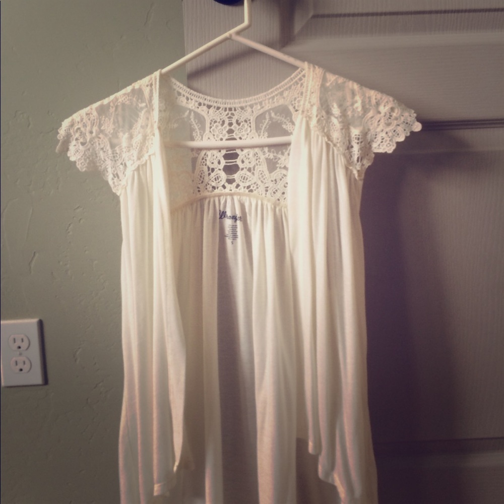 Wrangler lace shawl.